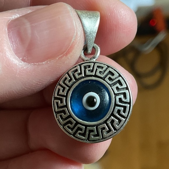 Sterling Silver 925 Evil eye Greek Key design round pendant - Picture 2 of 9